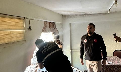 Balıkesir'deki Deprem Sonrası Hasar Tespiti