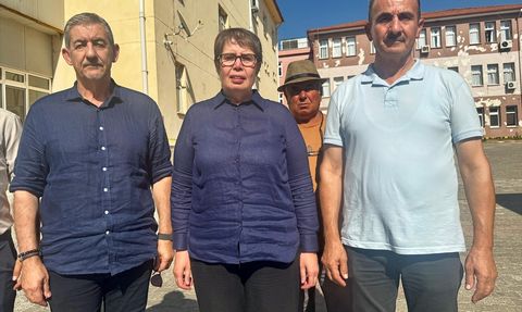 CHP Genel Başkan Yardımcısı Şahbaz, Sındırgı'daki Deprem Bölgesini Ziyaret Etti