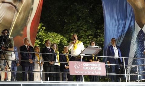 CHP Genel Başkanı Özgür Özel Tokat'ta Seçim ve Demokrasi Mesajı Verdi