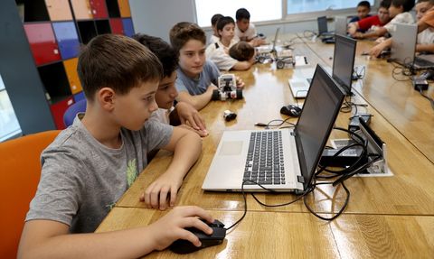 DENEYAP Atölyeleriyle Geleceğin Yazılım Mühendisleri Yetişiyor