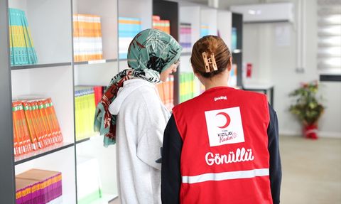 Deprem Bölgesindeki Kütüphanelerle 504 Öğrenci Üniversiteli Oldu