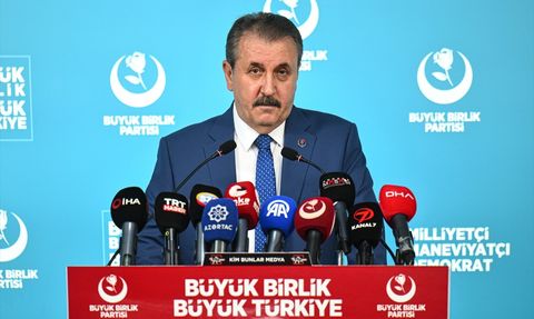 Destici'den Toplu Sözleşme Çağrısı ve Orman Yangınları Değerlendirmesi