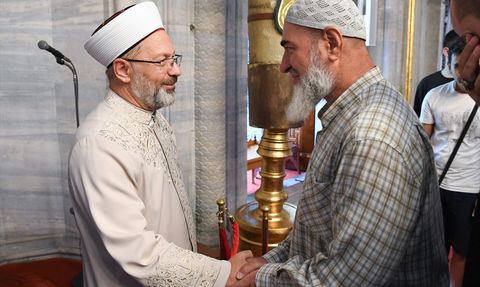 Diyanet İşleri Başkanı Ali Erbaş'tan Namaz ve Oruçun Önemi Vurgusu