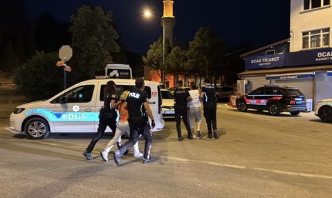 Edirne'de Alkollü Sürücü Kaçmaya Çalıştı