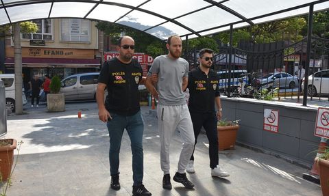 Eskişehir'deki Silahlı Kavga: 3 Kişi Yaralandı, 2 Kişi Hayatını Kaybetti