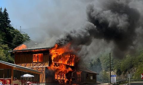 Giresun'da Restoranda Yangın: Sosyal Tesis Kullanılamaz Hale Geldi
