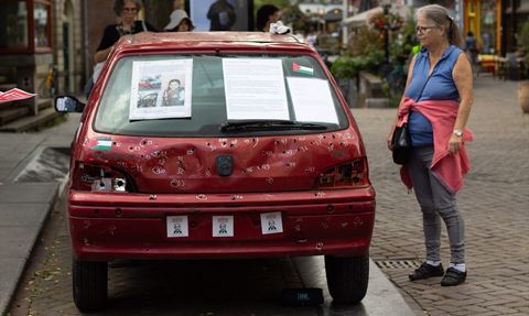 Hind Receb'in Temsili Aracı Hollanda'da Sergilendi