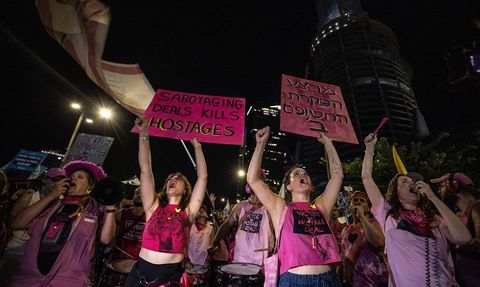İsrailli Göstericiler Gazze'ye Yönelik İşgal Planını Protesto Etti