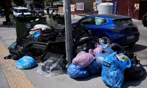 İzmir'de Çöp Sorunu Tırmanıyor