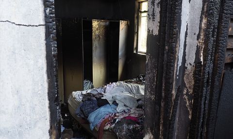 İzmir'de Yangın Faciası: 34 Küçükbaş Hayvan Hayatını Kaybetti