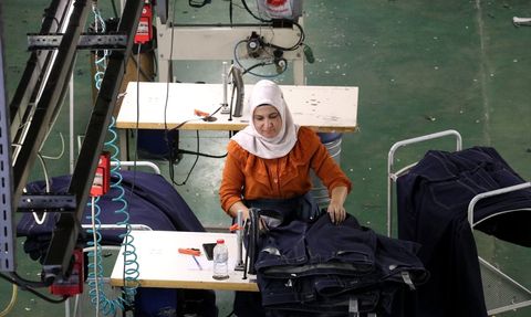 Kadın Girişimci Esra Hasnalçacı: 35 Ülkeye İhracat Yapan Fabrikanın Sahibi