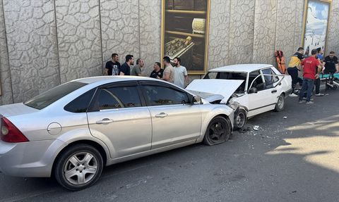 Kahramanmaraş'ta Otomobil Çarpışması: 3 Yaralı