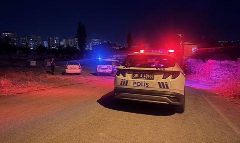 Kayseri Düğününde Bıçaklı Kavga: 3 Yaralı