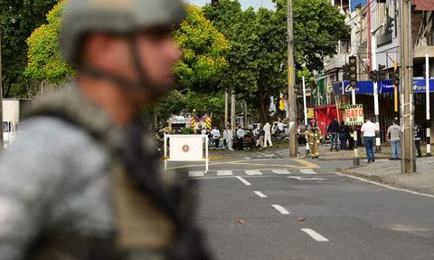 Kolombiya'da Bombalı Saldırı: 5 Ölü, 36 Yaralı