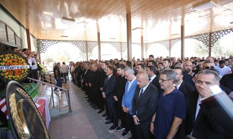 Mehmet Şaşmaz Son Yolculuğuna Uğurlandı