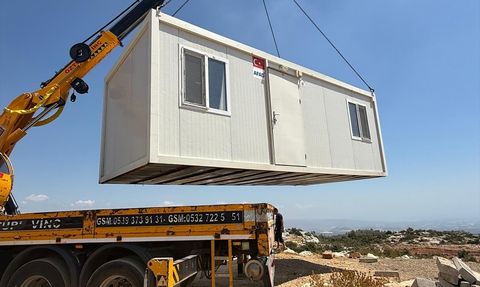 Mersin'de Orman Yangınında Zarar Görenlere Konteyner Desteği