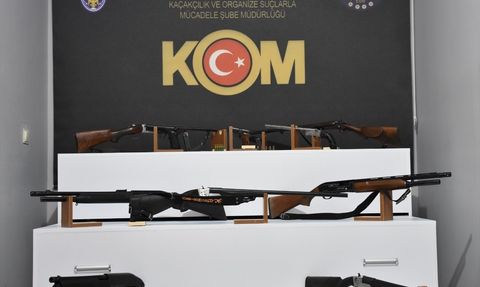 Niğde Merkezli Kaçakçılık Operasyonu: 9 Şüpheli Yakalandı