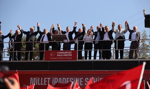 Özgür Özel: 'Cumhuriyet Halk Partisi Herkesi Kucaklayacak'