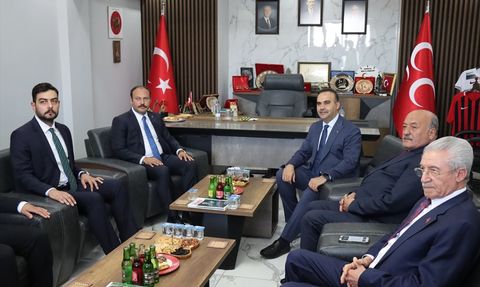 Sanayi ve Teknoloji Bakanı Kacır, Erzincan'da Önemli Ziyaretler Gerçekleştirdi