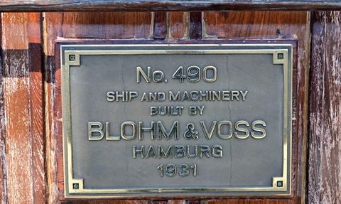 Savarona Yatı İstanbul Boğazı'nı Selamlayacak