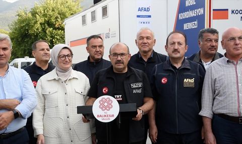 Sındırgı Depreminde AFAD ve Vali'den Açıklamalar
