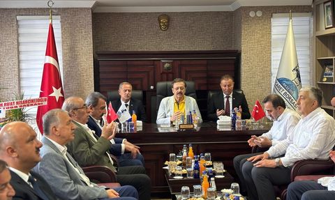 TOBB Başkanı Hisarcıklıoğlu'ndan Mustafa Doğru İçin Taziye Ziyareti