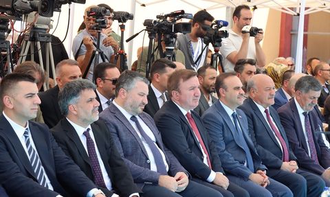 Türkiye Ekonomisinde Büyüme Konuşuldu: Bakan Kacır Erzincan'da Açıklamalarda Bulundu