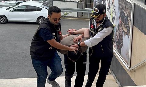 Ümraniye'de Bıçaklı Saldırı: Yabancı Uyruklu Kadın Hayatını Kaybetti