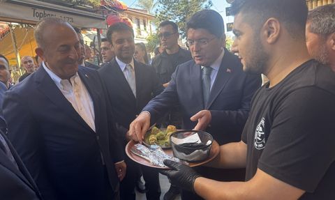 Adalet Bakanı Yılmaz Tunç Antalya'da