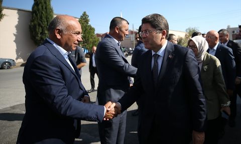 Adalet Bakanı Yılmaz Tunç Balıkesir'de Ziyaretlerde Bulundu