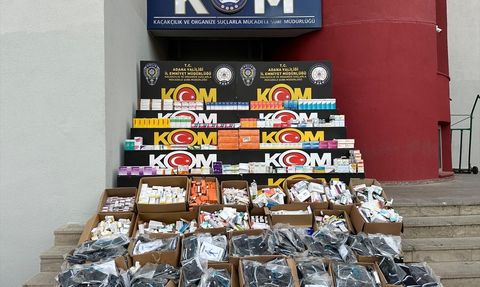 Adana'da Kaçak İlaç Operasyonu: 31 Bin İlaç Ele Geçirildi