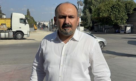 Adana'da Sahipsiz Köpekler Çocuğu Kovaladı