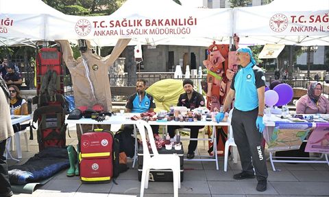 Ankara'da 'Sağlık Sokağı' Etkinliğiyle Halk Sağlığına Dikkat
