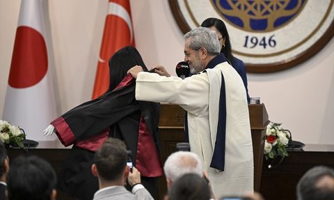 Ankara Üniversitesi, Prenses Akiko Mikasa'ya Fahri Doktora Verdi
