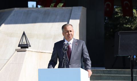 Bakan Yerlikaya'dan Darbe Süreçlerine Dair Anma Konuşması