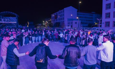 Bitlis'te 'Bir Anadolu Şenliği' Renkliliğiyle Gerçekleşti