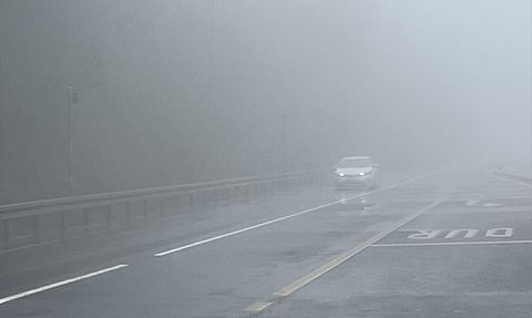 Bolu Dağı'nda Sağanak ve Sis Etkisi
