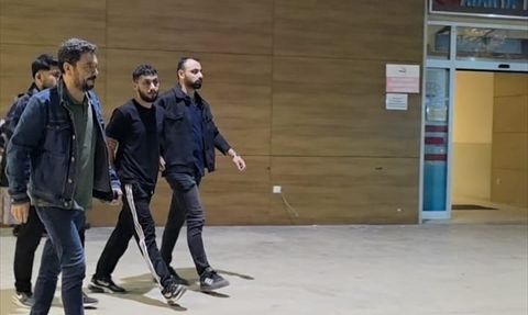 Bursa'da Bıçaklı Kavga: 1 Kişi Ağır Yaralandı