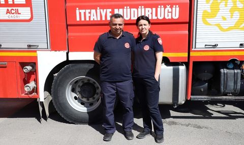 Çankırı'da İtfaiyeci Çift Alevlere Karşı Birlikte Mücadele Ediyor