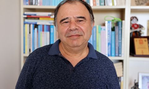 Erken Yaşta Telefon Kullanımı Çocuk Gelişimini Tehdit Ediyor