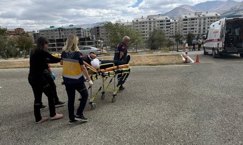 Erzurum'da Ambulans Helikopter ile Kalp Krizi Hastasına Acil Müdahale