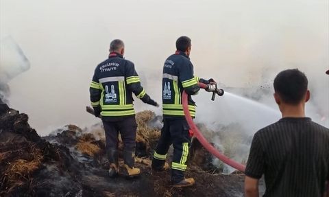 Erzurum'un Narman İlçesinde Kırsal Mahallede Yangın