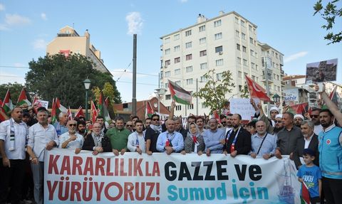 Eskişehir'de Filistin ve Küresel Sumud Filosu'na Destek Yürüyüşü