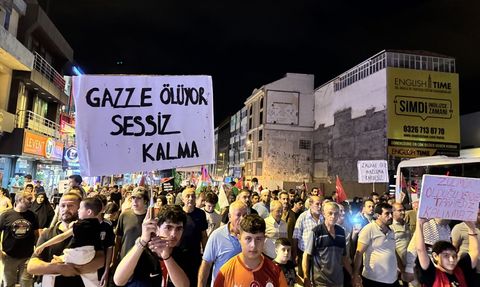 Hatay'da Filistin'e Destek Yürüyüşü Düzenlendi