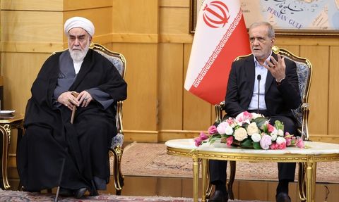 İran Cumhurbaşkanı ABD'yi Eleştirdi