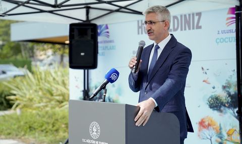 İstanbul'da 2. Uluslararası Çocuk Kitapları Fuarı Başladı