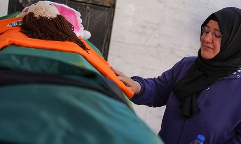 İzmir'de Nakliye Asansöründeki Talihsiz Olayda İki Tutuklama