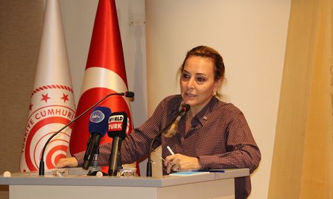 İzmir'de Tarım ve Gıda İhracatında Gelecek Vizyonu Paneli Gerçekleşti