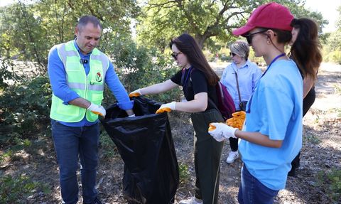 Kırklareli'de Öğrencilerle Çevre Temizliği Etkinliği