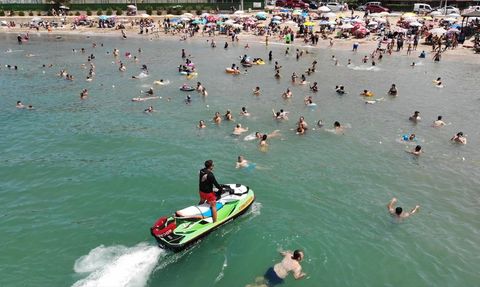 Kocaeli'de Cankurtaranlar Yaz Sezonunda 1906 Kişiyi Kurtardı